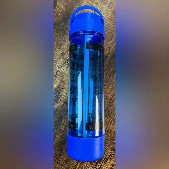 Victorias Secret | PINK Campus plastic water bottle - Picture 9 of 12